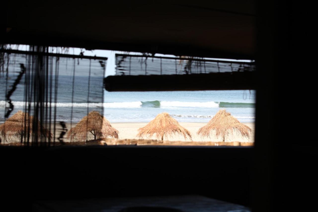 Resort Palm Grove Beach