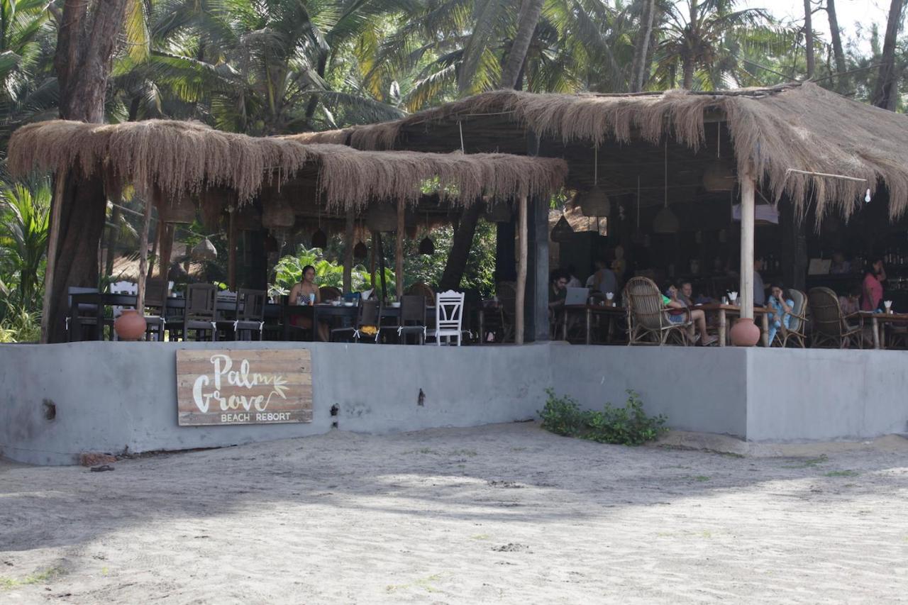 Resort Palm Grove Beach Mandrem